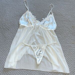 White babydoll lingerie set
